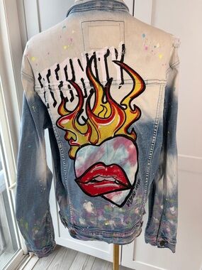 Kloud 9 Women Sz M Hand-Painted Blue Denim Jean Jacket Flame Heart Artwork